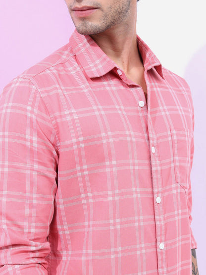 Men Checked Slim Fit Casual Shirt Pink